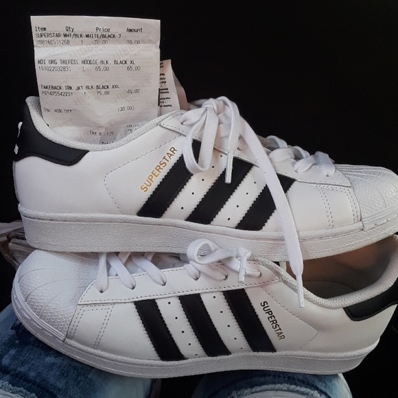 Superstar - Picture 1 of 2